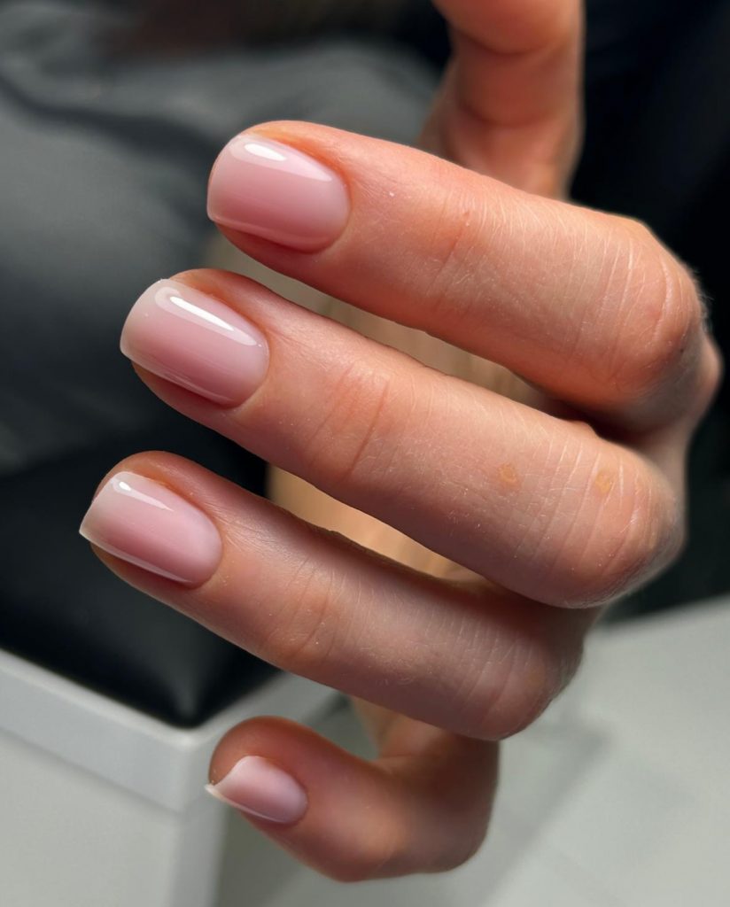 Lux Manicure